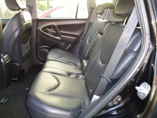 Toyota RAV 4 2006-thumb-8