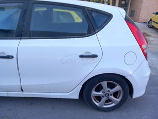 ΠΛΑΙΝΗ ΠΑΝΤΑ ΟΔΗΓΟΥ  HYUNDAI i 30 '11-'12-thumb-2