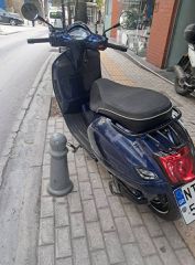 Vespa GTS 300 2022 HPE-thumb-3