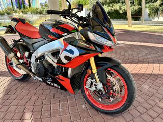 Aprilia Tuono 2022 V4 1100 Factory-thumb-1