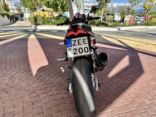 Aprilia Tuono 2022 V4 1100 Factory-thumb-26