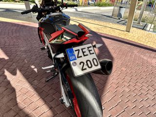 Aprilia Tuono 2022 V4 1100 Factory-thumb-29