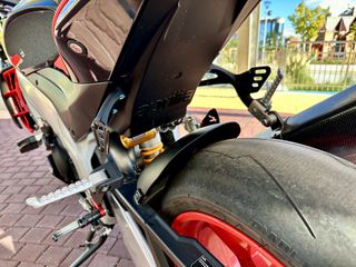 Aprilia Tuono 2022 V4 1100 Factory-thumb-34