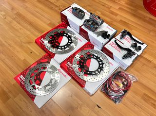T-MAX 530/560 full brembo kit