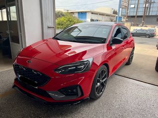 Ford Focus 2018 ST Line
