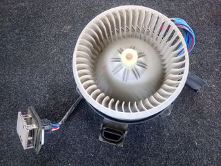 Μοτέρ Καλοριφέρ TOYOTA AURIS   06-2012     AV272700-5151