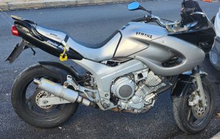 Yamaha TDM 850 2005-thumb-1