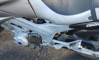 Yamaha TDM 850 2005-thumb-5