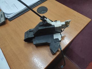 CITROEN C4 04-08   ΚΛΕΙΔΑΡΙΑ ΕΜΠΡΟΣ ΔΕΞΙΑ 9683415980