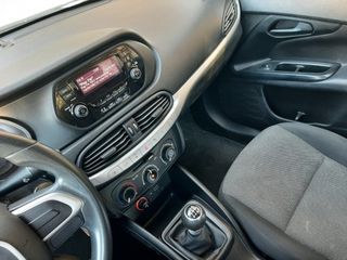 Fiat Tipo 2019 1ο ΧΕΡΙ ΕΛΛΗΝΙΚΗΣ ΑΝΤΙΠΡΟΣΩΠΕΙΑΣ-thumb-9
