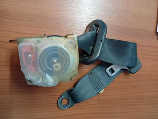 ζώνη ασφαλείας πίσω δεξιά TOYOTA YARIS-thumb-1