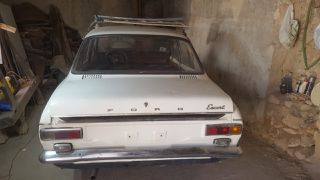 Ford Escort 1970-thumb-11