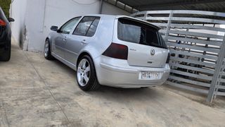 Volkswagen Golf 2000