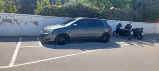 Toyota Corolla 2003
