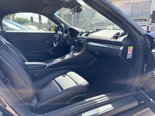 Porsche Boxster 2017 718 2.0 PDK Chrono Sport-thumb-15