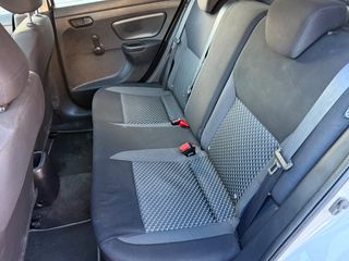 Nissan Micra 2018 1.0 COMFORT-thumb-8
