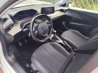 Peugeot 208 2021-thumb-7