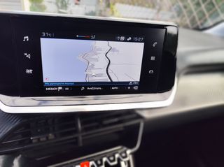 Peugeot 208 2021-thumb-14