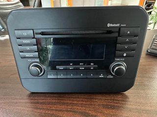 Εργοστασιακό Ράδιo-cd ραδιόφωνο με Bluetooth Suzuki Ignis  CQJZ06F0JT