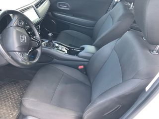 Honda HR-V 2016 HRV 1600 120HP ELEGANCE-thumb-8