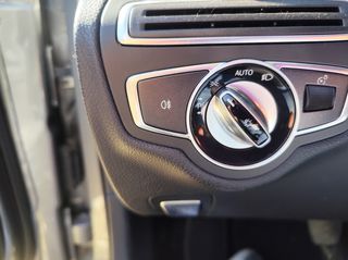 ΔΙΑΚΟΠΤΗΣ ΦΩΤΩΝ MERCEDES C180 W205