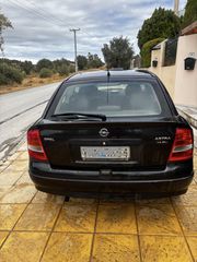 Opel Astra 2000 1.4 16V