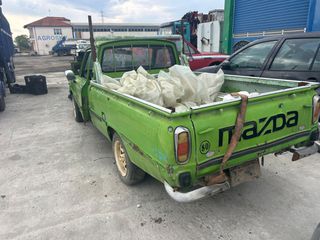 MAZDA PICK UP (UA) B12 1978 Model (B12 1200 cc)-thumb-7