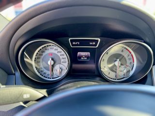 Mercedes-Benz CLA 180 2017 AMG LINE-thumb-14