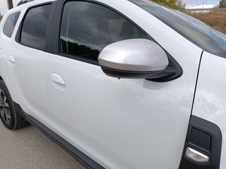 Dacia Duster 2022-thumb-1