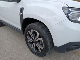 Dacia Duster 2022-thumb-2