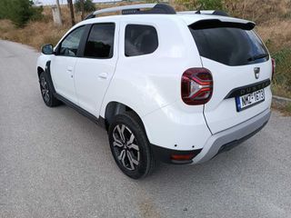 Dacia Duster 2022-thumb-10