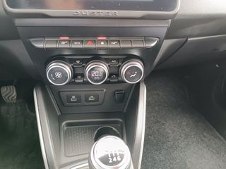 Dacia Duster 2022-thumb-15