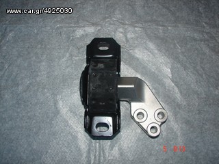 ΒΑΣΗ ΜΗΧΑΝΗΣ ΔΕΞΙΑ SMART FORTWO 1.000  2007-