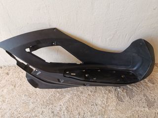 Βάση πατώματος - μαρσπιέ ΓΝΗΣΙΑ για Piaggio Beverly 300-300i (2011-2021)