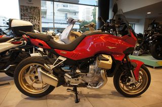 Moto Guzzi V 100 2025 MG V100 MADELLO