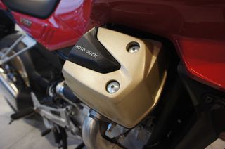 Moto Guzzi V 100 2025 MG V100 MADELLO-thumb-3