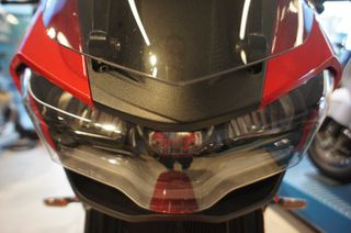 Moto Guzzi V 100 2025 MG V100 MADELLO-thumb-8