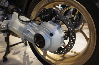 Moto Guzzi V 100 2025 MG V100 MADELLO-thumb-16