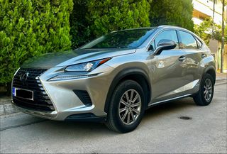Lexus NX 300 2018 Hybrid 4x4 / Dynamic / Navigation / Camera