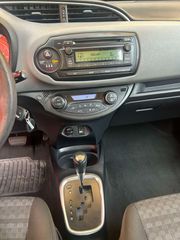 Toyota Yaris 2016 1.5 HYBRID-thumb-10