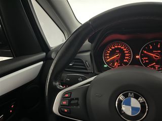 Bmw 216 2016 (216d)-thumb-11