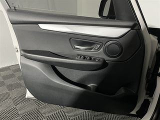 Bmw 216 2016 (216d)-thumb-14