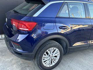 Volkswagen T-Roc 2019 1.6 TDI ADVANCE-thumb-6