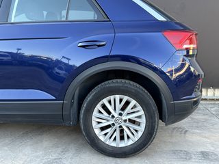 Volkswagen T-Roc 2019 1.6 TDI ADVANCE-thumb-10