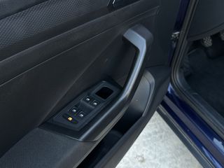 Volkswagen T-Roc 2019 1.6 TDI ADVANCE-thumb-20