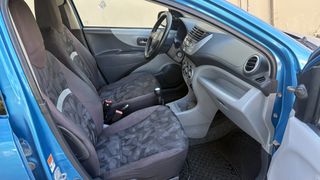 Suzuki Alto 2011-thumb-9