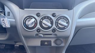 Suzuki Alto 2011-thumb-14