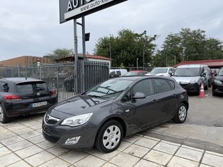 Opel Astra 2011