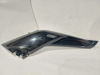 Δεξιό πανελ για YAMAHA XMAX 400 2013-16 (1SD-F1726-00)