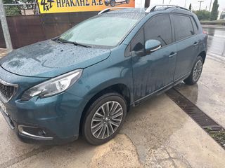 Peugeot 2008 2019 Limited 1500 cc-thumb-2